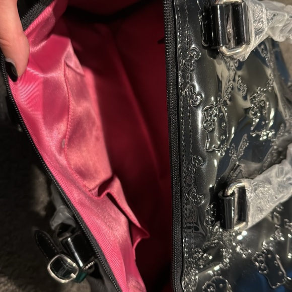 Brand new black loungefly Hello Kitty Hobo bag - Picture 8 of 9